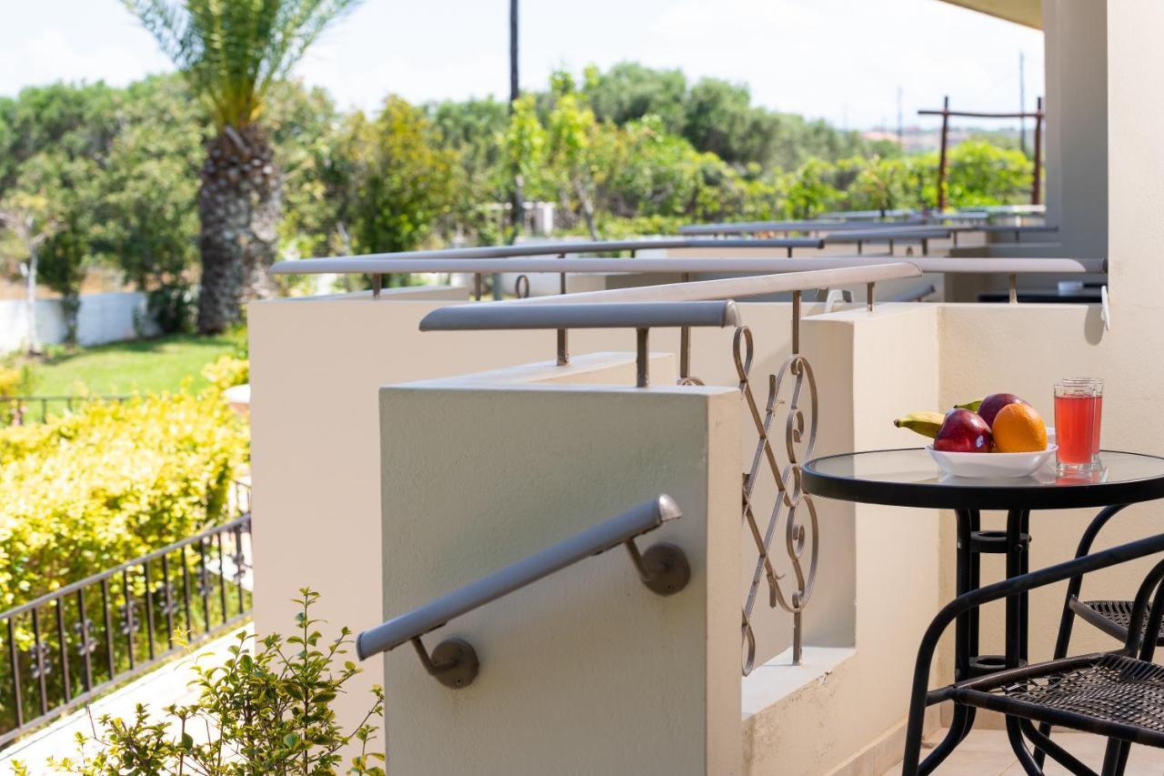 Daydream Hill Otel Stavrós Dış mekan fotoğraf